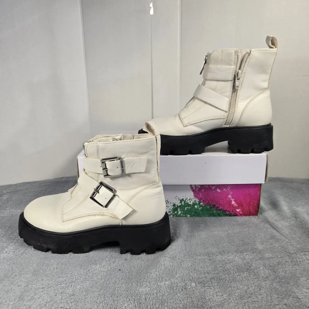 Steve‎ Madden Kids JSAINT Off White Lug Sole Buckle Combat Boots Size 1M